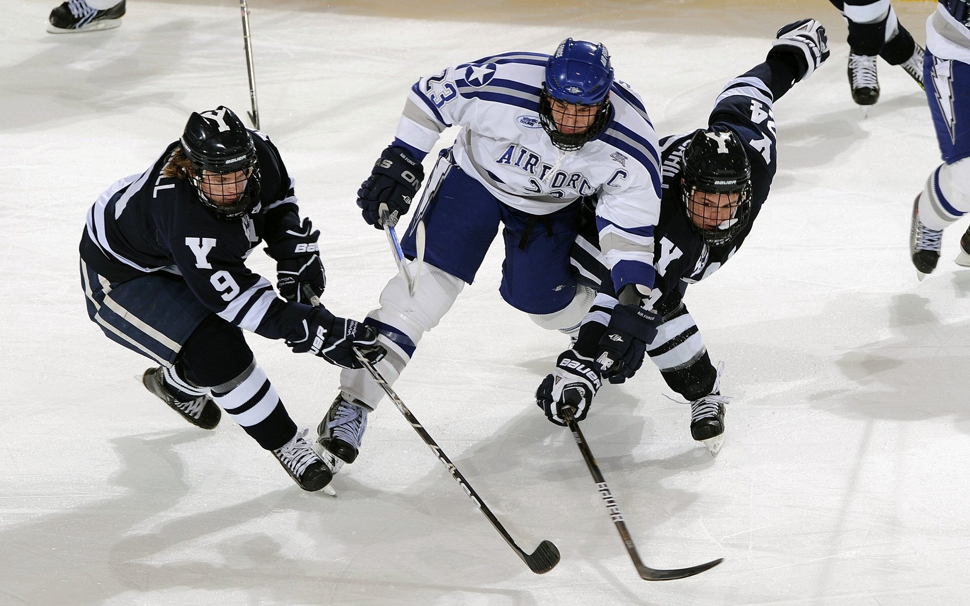英超冠军终极追逐：悬念升级，精彩不停！，英超冠军争夺